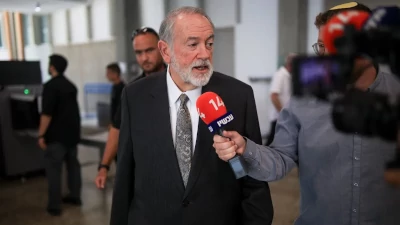 Huckabee threatens reciprocal visa measures over Israel's restrictions on evangelical groups - N12