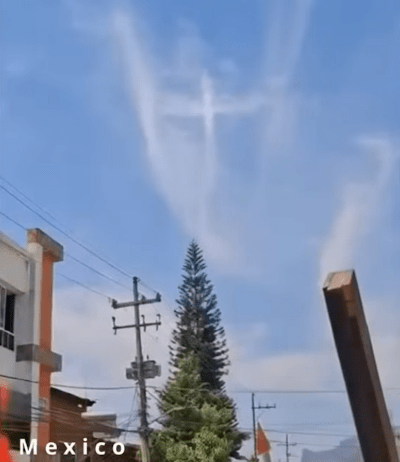 Cross in sky over Mexico, April 18th 2025