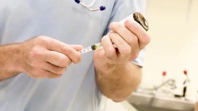 Dr Becker and Dr Robb DVM on Over-Vaccination of Pets - Watch