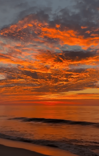 Red sky in Spain, May 22nd 2025